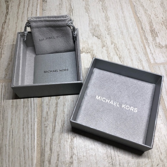 NWT Michael Kors Sterling Silver Set - Picture 6 of 6